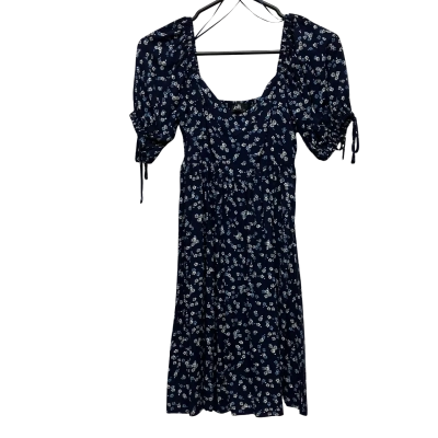 Dotti Women's  Size 4 Casual Dress / Floral Dress / Mini Dress Blue / Floral 