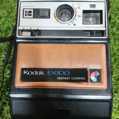 Vintage Kodak EK100 instant Film Camera *UNTESTED*