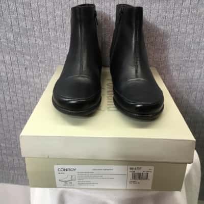 Portland Conroy boots Womens  Size 39 Black new never worn 