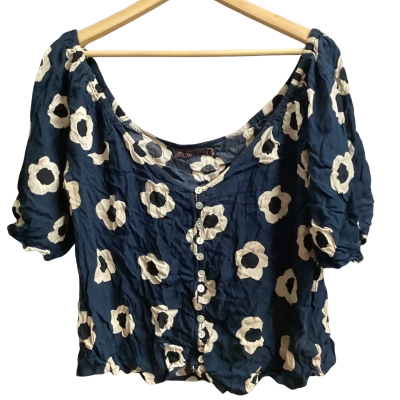 Mister Zimi top  Size 14 Cream / Navy Blue 