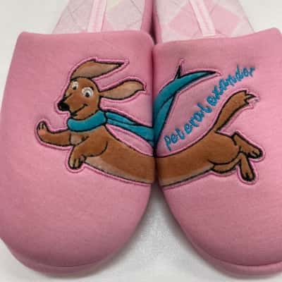 Peter Alexander Womens  Size 7 Pink Slippers  