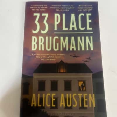 33 Place Brugmann, Alice Austen 