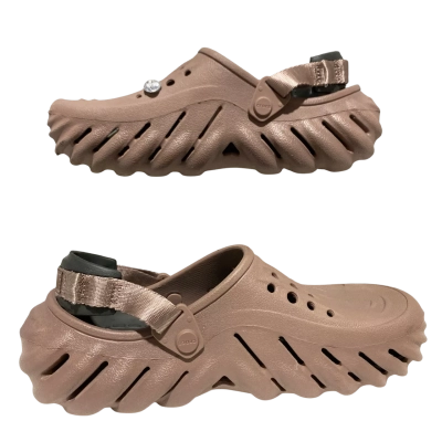 Crocs Womens  Size 8 Echo Clog Sandals in Truffle