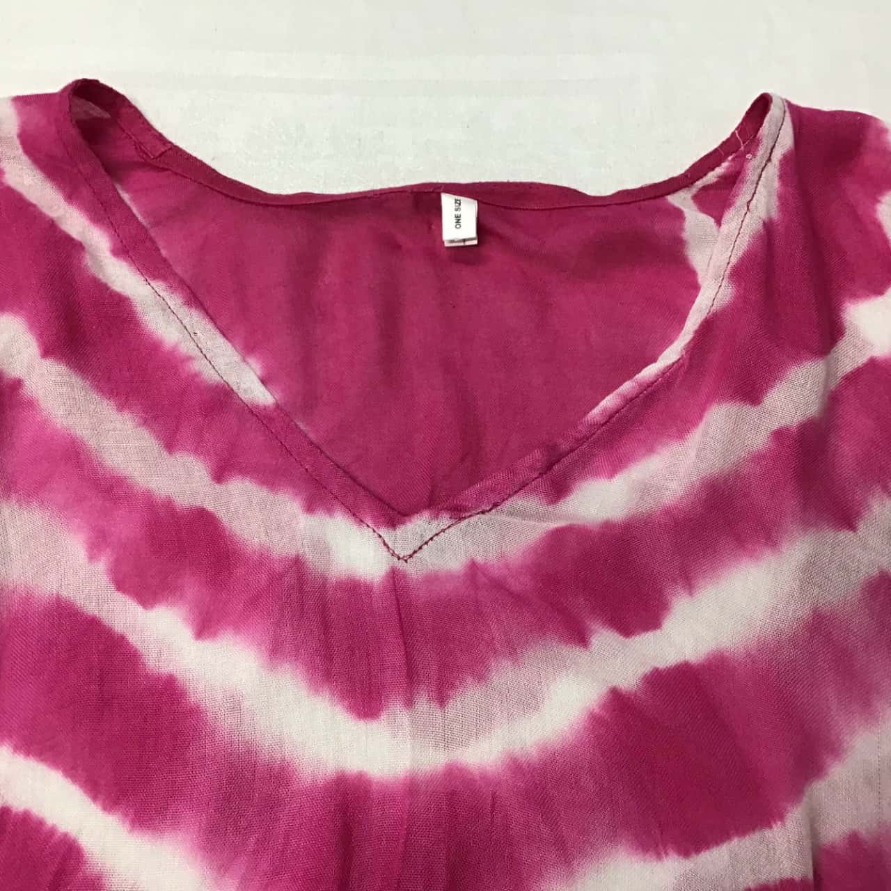 Women Pink & White Floral Printed Kaftan With Tie-Ups