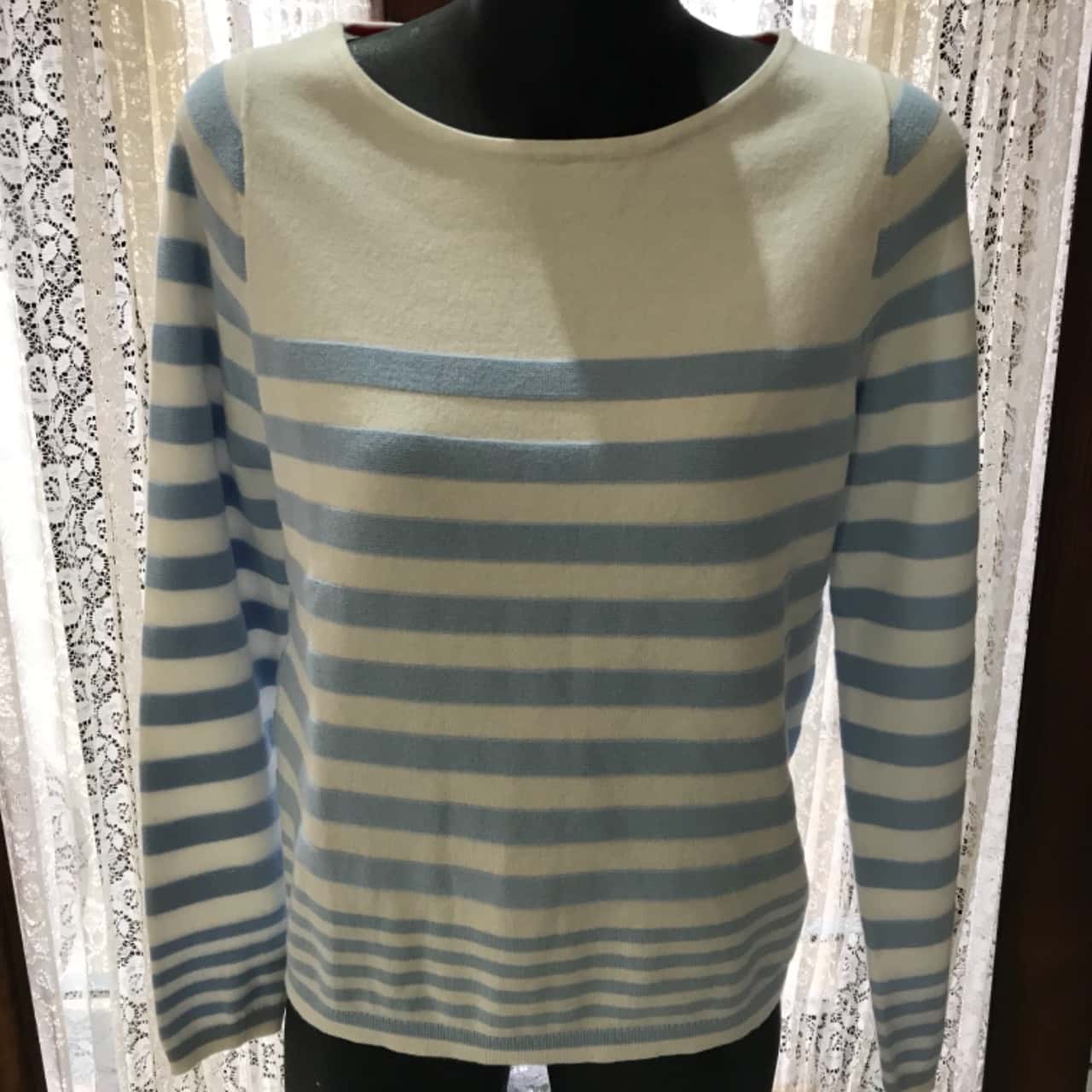 Tommy Hilfiger Womens Size XS Cardigans Blue / Striped / White