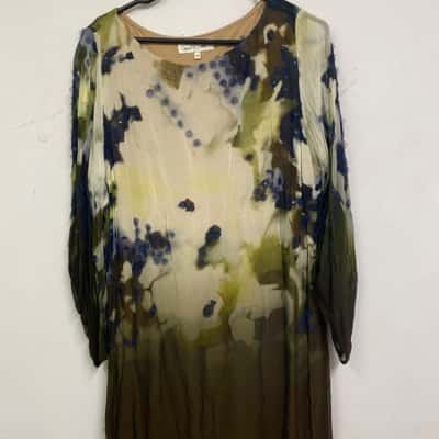  Damsel in a Dress  Size 18 Long Sleeve Dress / Midi Dress Black  / Blue / Green 