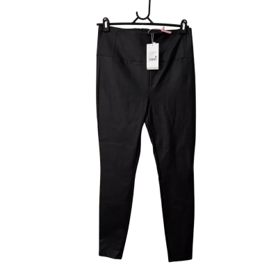 BNWT Belle & Bloom  Size M shiny Black $129.95 