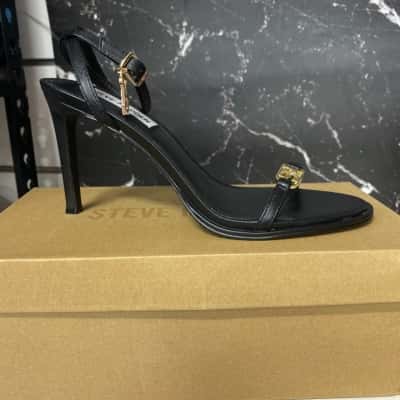 Steve Madden  Size 37 Black  leather strappy heels new 