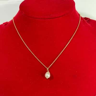 925 Marked Necklace w/ Pearl-Look Pendant + box 