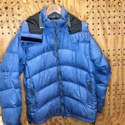 Mountain Hard Wear Womens  Size M hooded Puffer Jacket Blue 