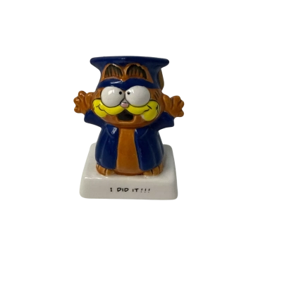Vintage Enesco Garfield Graduation “I Did It!" 1981