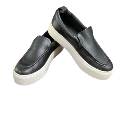 Country Road slip on loafer  Size 38 Black  