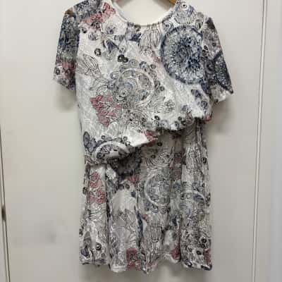 BNWT Noni B SL Ivory Lavender Lace Floral Set