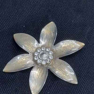  Womens Pendant Flower