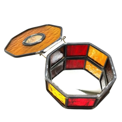 Hexagonal Amber & Red Stained Glass Lead Lined Jewellery/Trinket Box With Hinged Lid & Mirror Base Inside, Possibly Hand Crafted  (brica shelf)