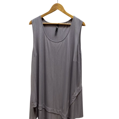 TS Womens  Size M Grey / Silver / Striped 