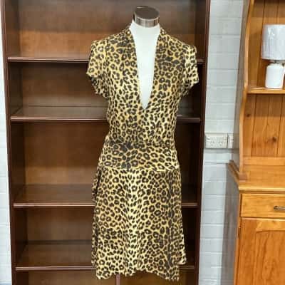 Princess Highway Womens  Size 12 Casual Dress Animal print 