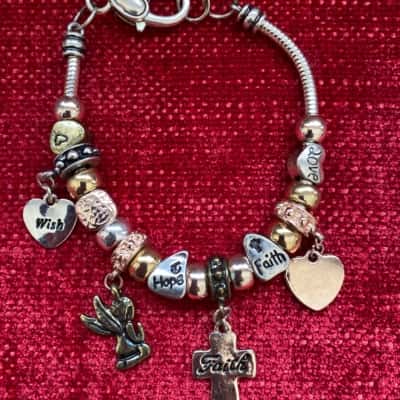  Womens Bracelet / Charm Bracelet 