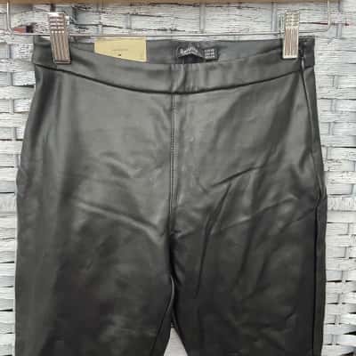 Bershka Womens  Size XS Skinny Leg Pants Black  