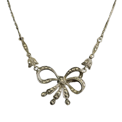 Sterling silver (stamped) Womens vintage marcasite bow Necklace 