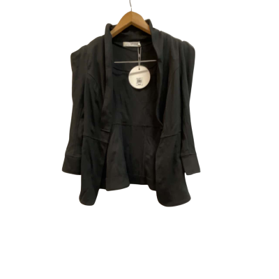 Quirky Circus Womens  Size 8 Black  jacket