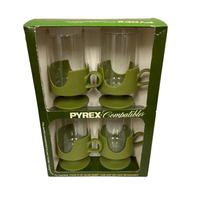 Vintage 4 Set Pyrex Corning Snap Glasses