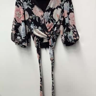 Portmans Womens wrap top Size 8 Black  / Floral 