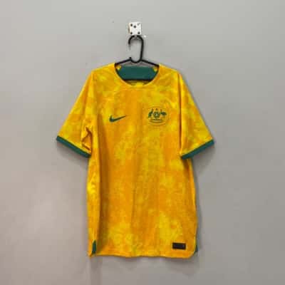 Nike Kids/Teen Australia Supporters Jersey Gold / Green 