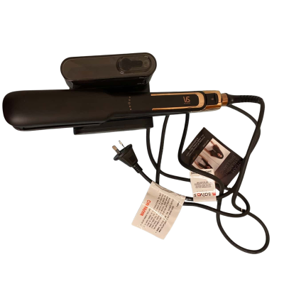 VS Sassoon Steam Hair Straightener