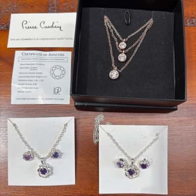  Women’s Costume (higher end) necklace sets 