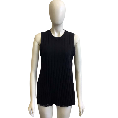 White Closet Women's Size M Sleeveless Top Black  
