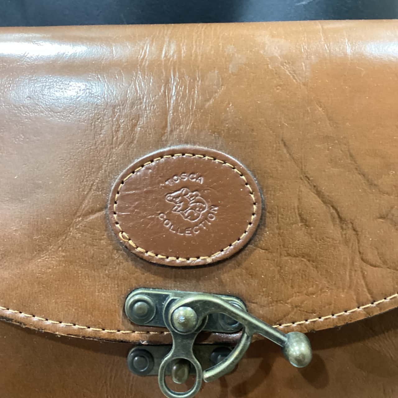 A RARE FIND!! TOSCA BRAND!! STUNNING HANDBAG! Womens Handbag Brown (s)