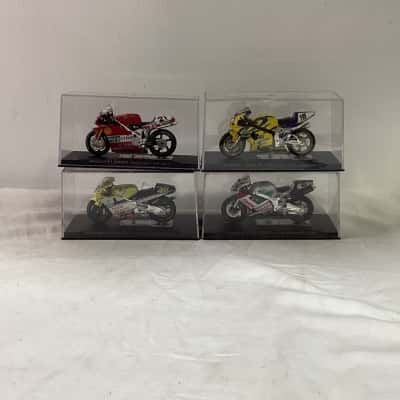 4 Piece 1.24 Scale Racing Collection 
