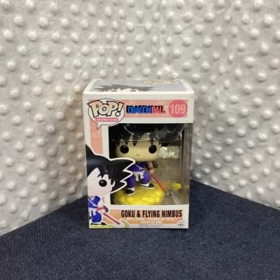 Funko Pop! Animation: Dragon Ball Z - Goku & Flying Nimbus - 109