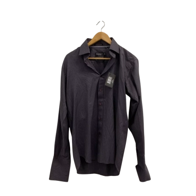 Chris Kisna Long-sleeved Dress Shirt.  Size M / 39-40.  New with tags