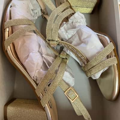  Vaga Womens  Size 40 made in Italy sandals worn once RRP169.95