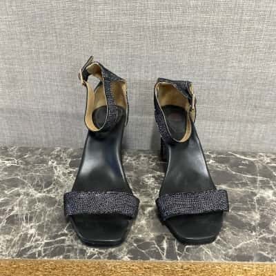 Bared  Womens  Size 39 Heels Black  / Silver 