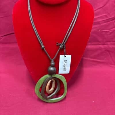  Women's Artistic Pendant Necklace featuring Wooden Odd Circles & Earthy Tones