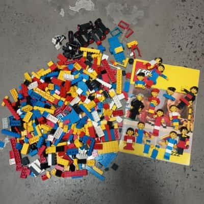 Vintage LEGO - Homemaker Figures, Pieces, 1975 222 LEGO Ideas Book 