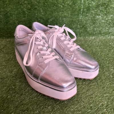 Wittner Hawthorn Silver Metallic Leather Lace Up Shoes Size 40