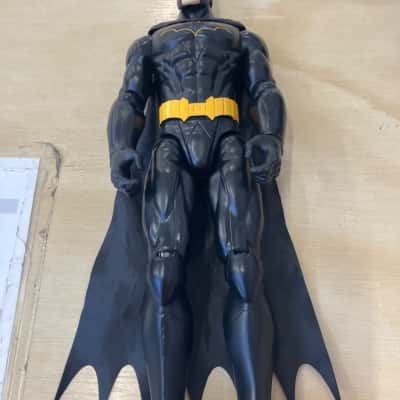 Batman action figure w/ cape 