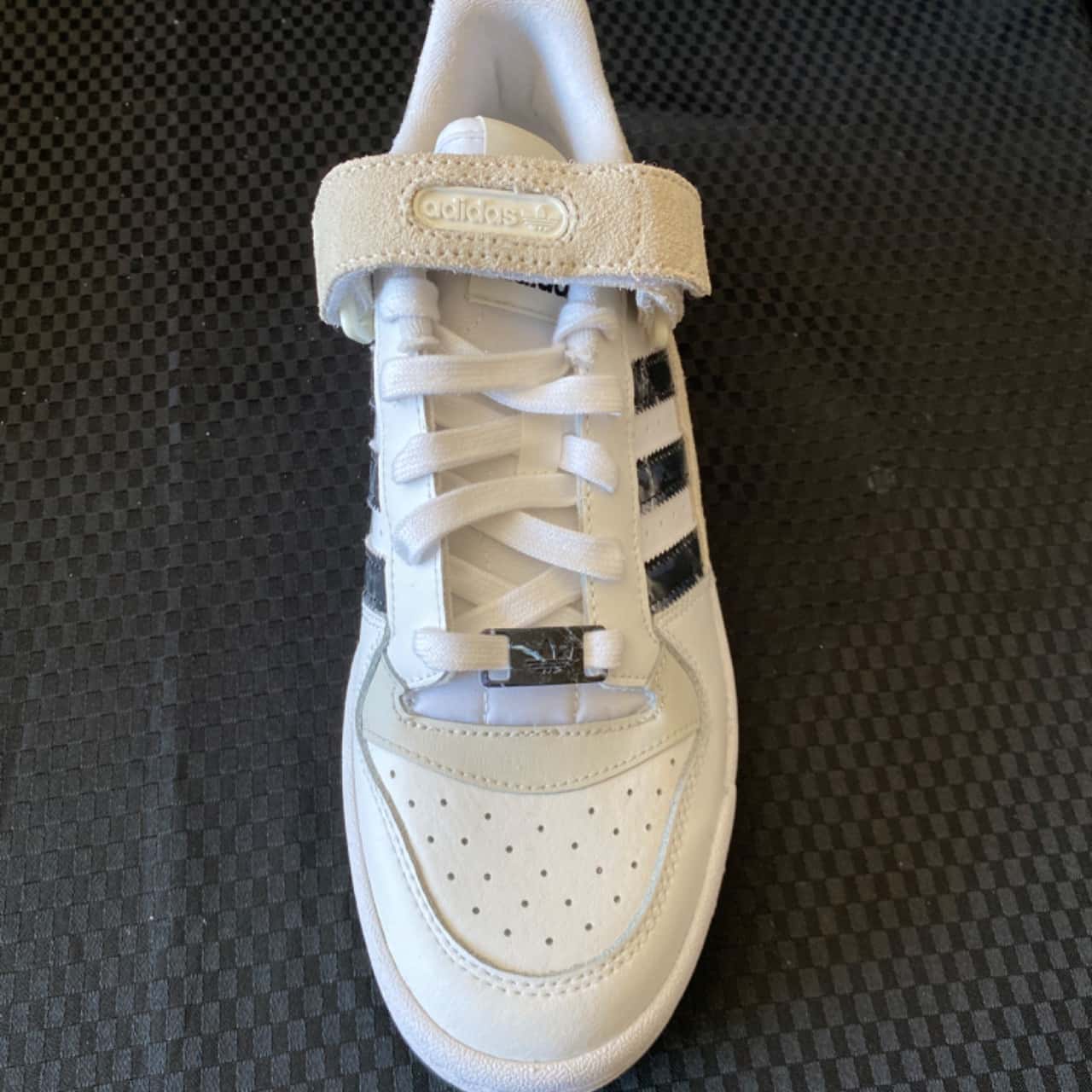 Adidas Forum Low Cloud Basketball Trainers GY9463 Women's(s)