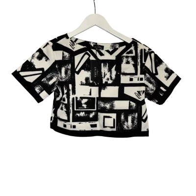 Zalora Womens  Size M Cropped Top Black  / White 