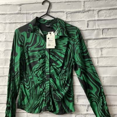 Desigual Womens  Size L Blouse / Long Sleeve Shirt Black  / Green / Pattern 