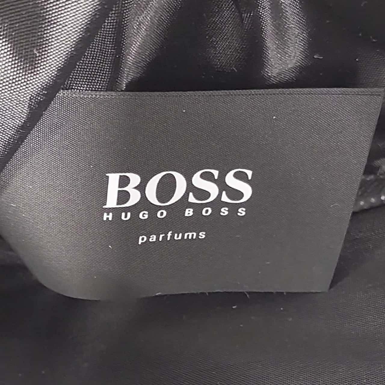 Hugo Boss Mens overnight( Duffle ) bag. Grey and black. New. (s)