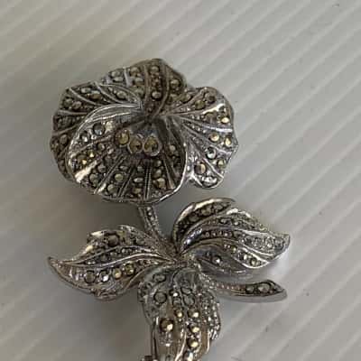 Vintage 1950's Marcasite & Silver Floral Brooch