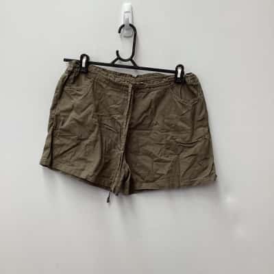 Tree of Life Womens  Size S Chino Shorts Green 