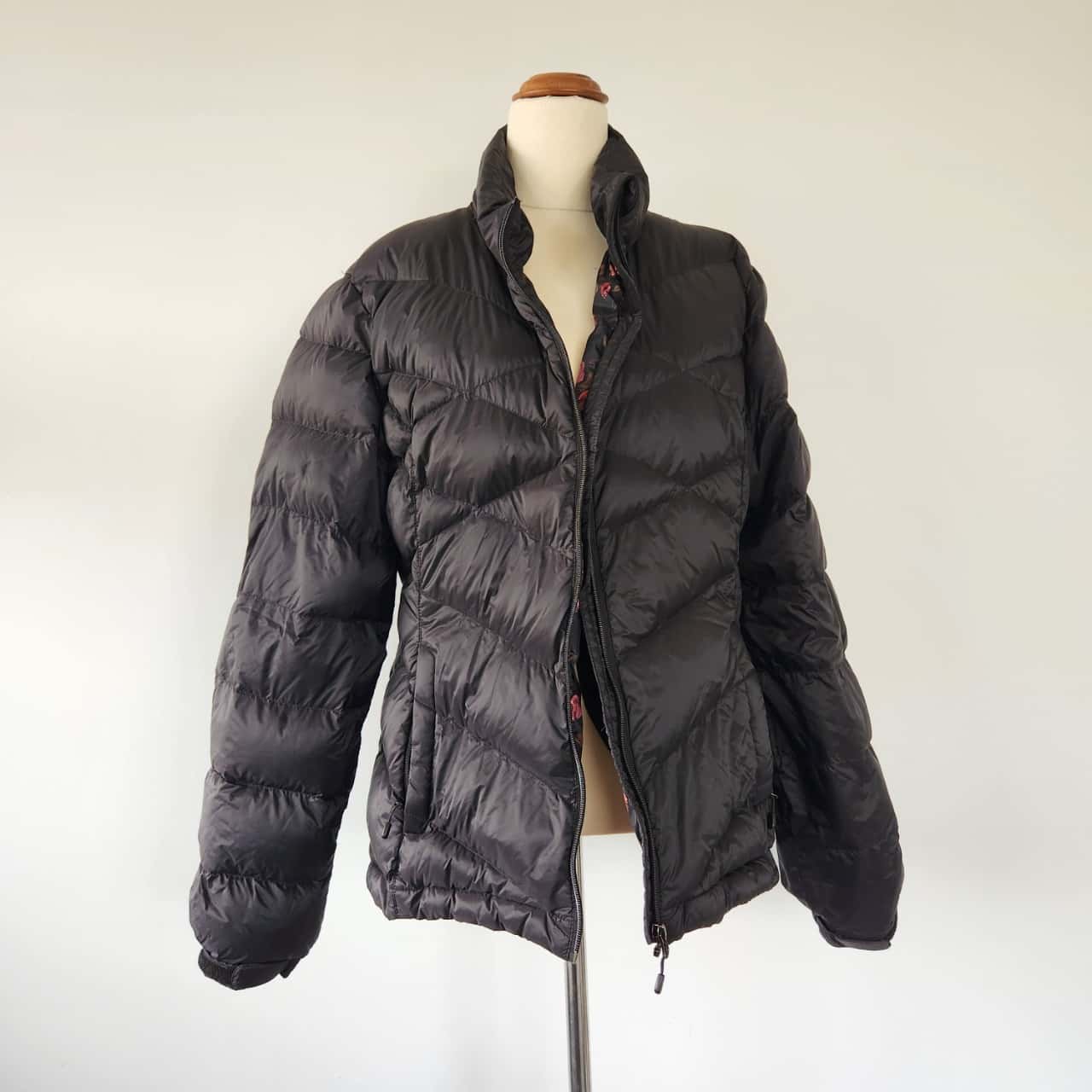 NWOT Crane Performance Jacket Duck Down and Feathers Size L 12(s)