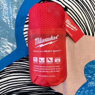 Milwaukee Tool’s Sport Towel (One Size/Red)