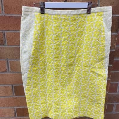 The Indi Vidual Veronika Maine Womens  Size 12 